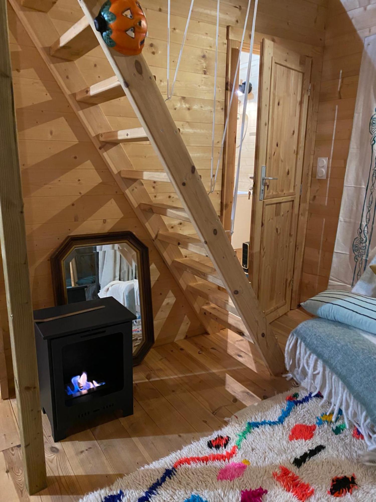 Maison En Bois 1 Chambre 4 Couchages Type Tiny House Гранвил Екстериор снимка