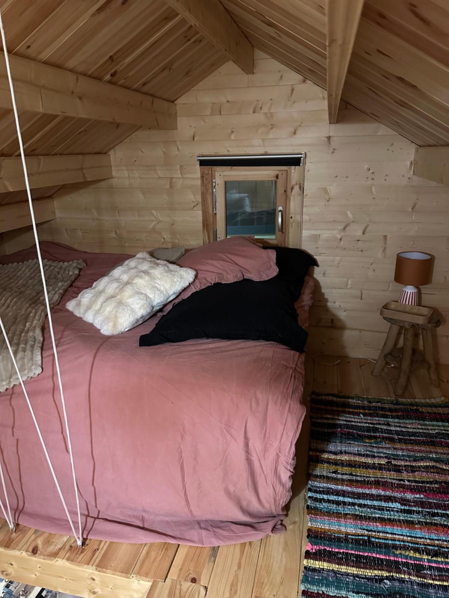 Maison En Bois 1 Chambre 4 Couchages Type Tiny House Гранвил Екстериор снимка