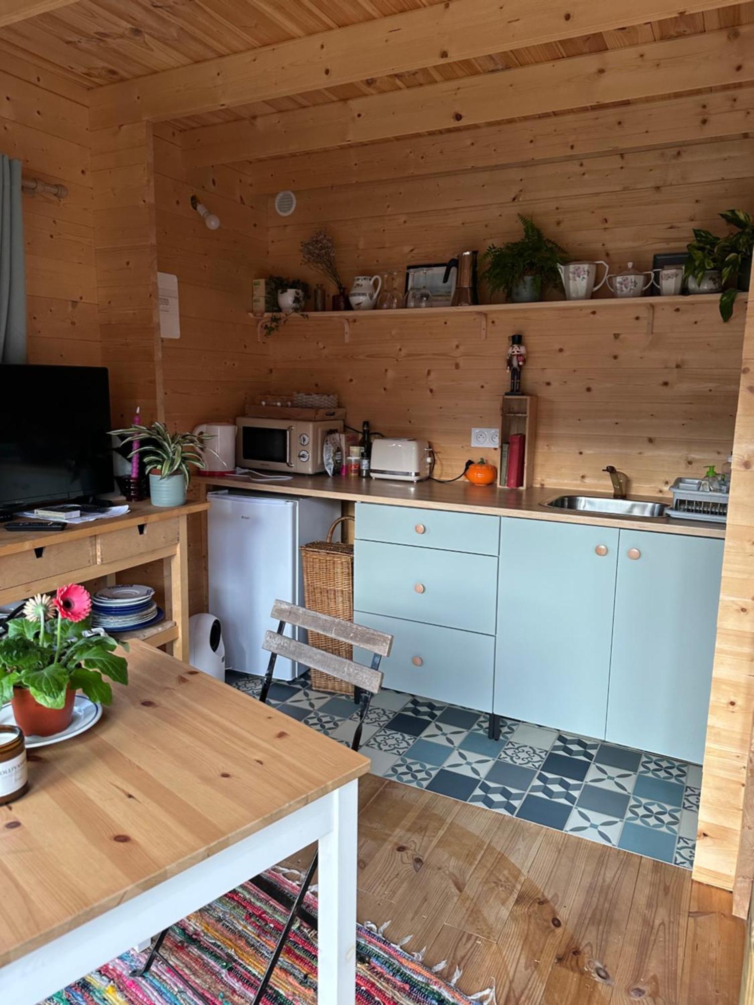 Maison En Bois 1 Chambre 4 Couchages Type Tiny House Гранвил Екстериор снимка
